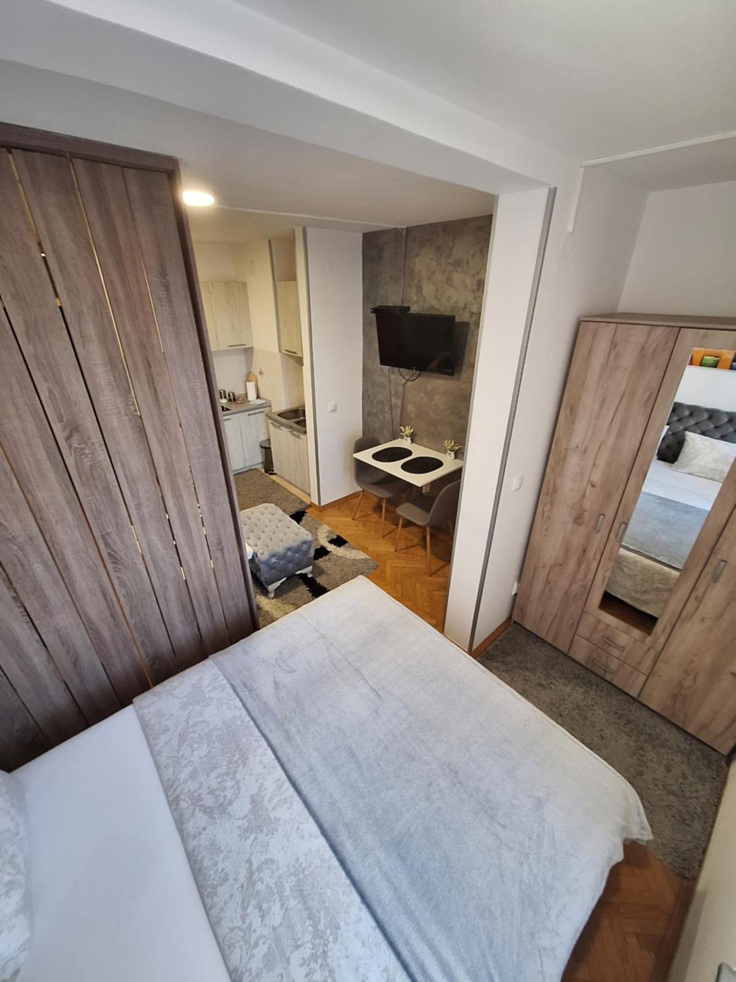 Dado Apartman Apartment Kraljevo Ngoại thất bức ảnh