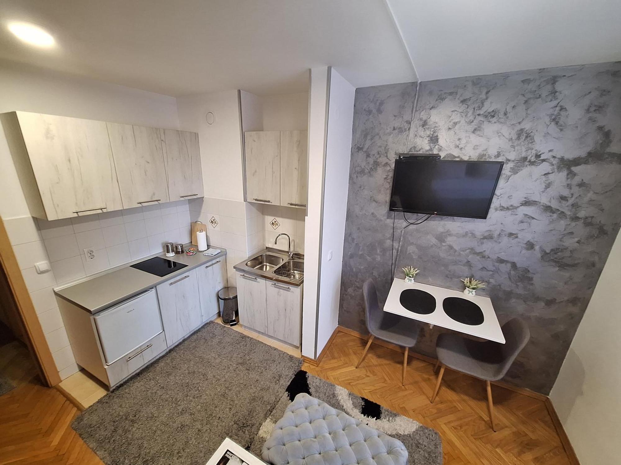 Dado Apartman Apartment Kraljevo Ngoại thất bức ảnh